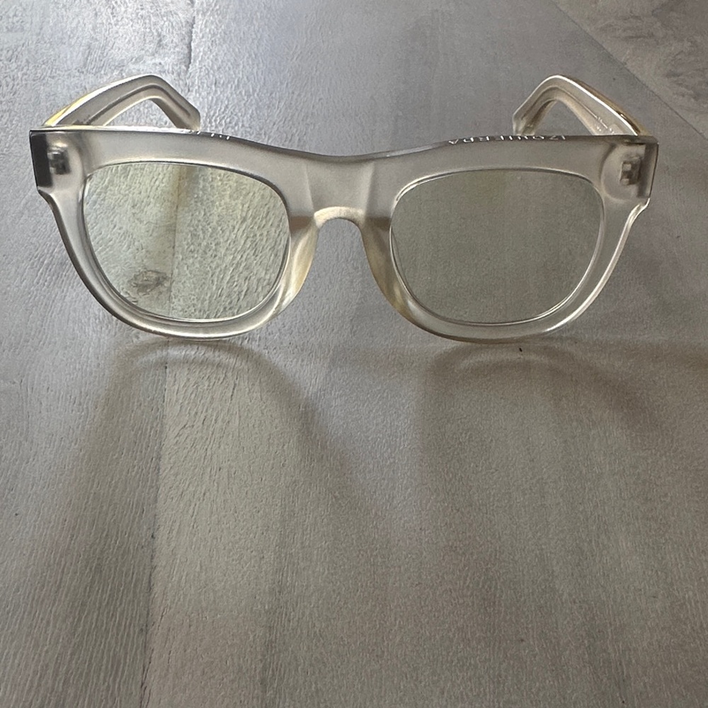 Stylish Transparent Frame Glasses